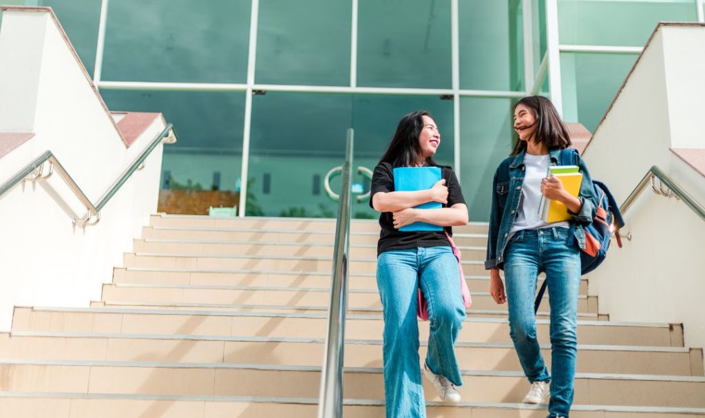 Prepare for a College Tour with These Four Steps